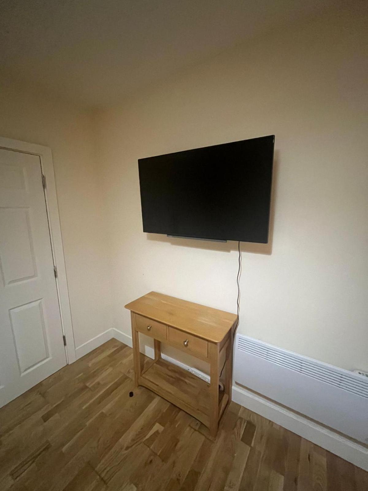 1 Bedroom Flat With Parking Leicester Exterior foto