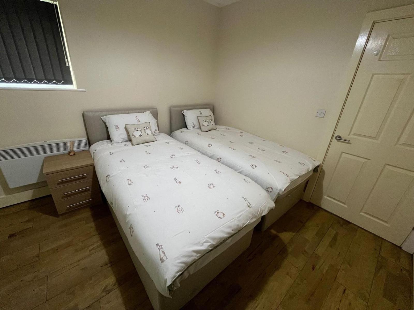 1 Bedroom Flat With Parking Leicester Exterior foto